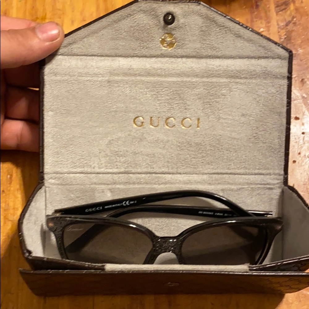 Gucci women’s sunglasses